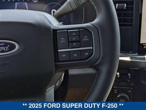 New 2025 Ford F250 Lariat w/ FX4 Off-Road Package image 47