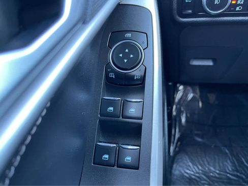 Used 2023 Ford Explorer XLT w/ Equipment Group 202A image 16