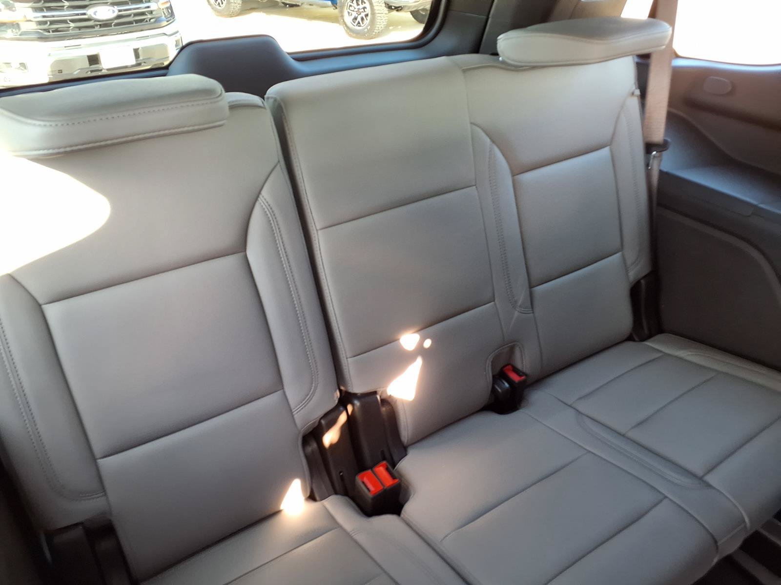 Used 2026 GMC Yukon Elevation RWD image 21