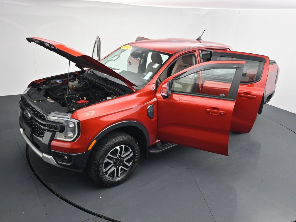 Used 2024 Ford Ranger Lariat w/ Advanced Towing Package AWD/4WD image 36