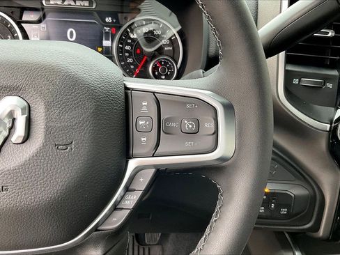 New 2026 RAM 3500 Big Horn AWD/4WD image 29