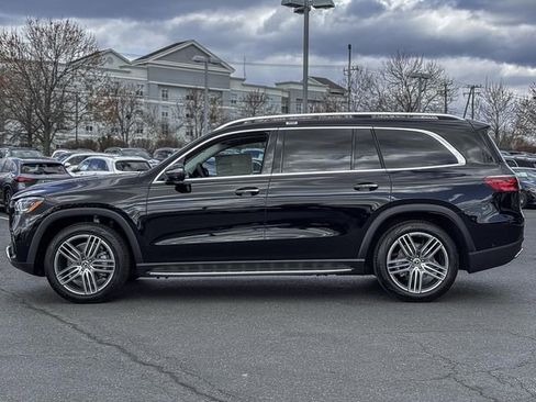 New 2026 Mercedes-Benz GLS 450 4MATIC image 4