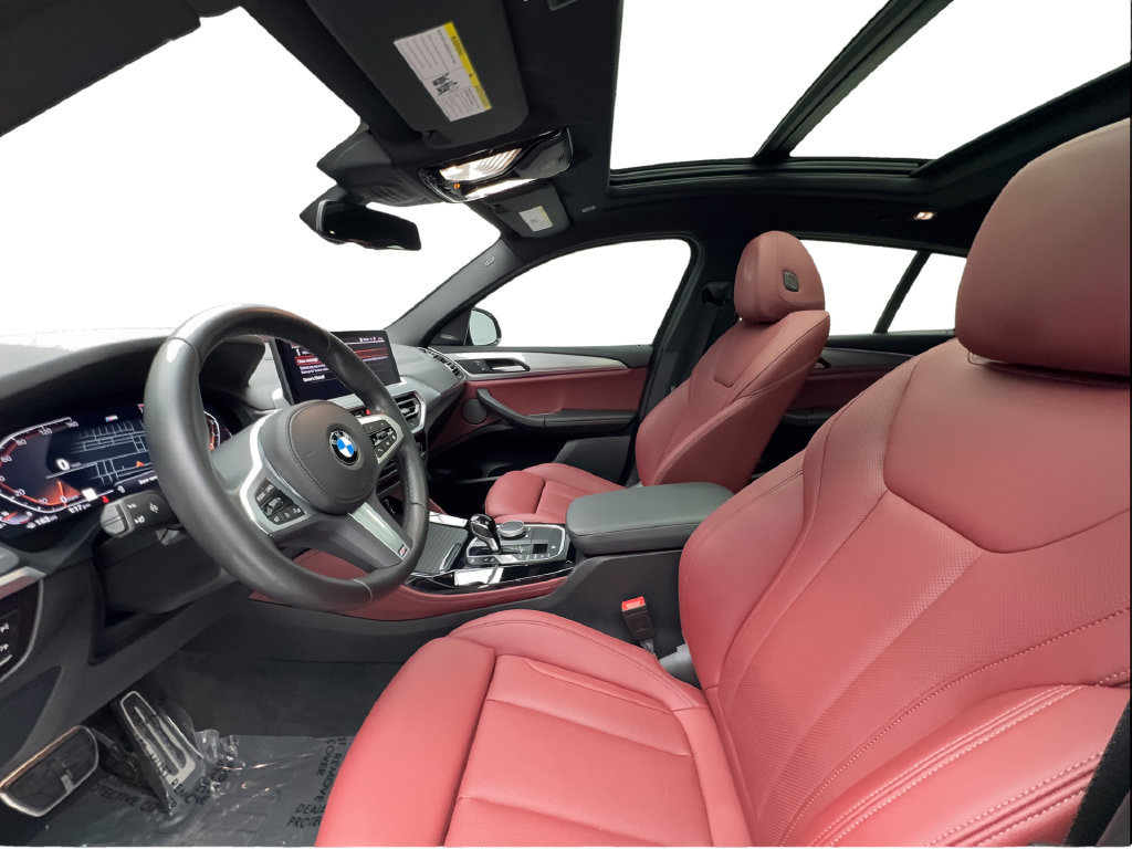 Used 2025 BMW X4 xDrive30i w/ M Sport Package AWD/4WD image 22
