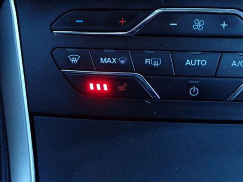 Used 2016 Ford Edge SEL w/ Equipment Group 201A image 18