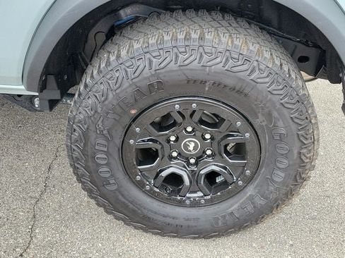 Certified 2024 Ford Bronco Wildtrak AWD/4WD image 27