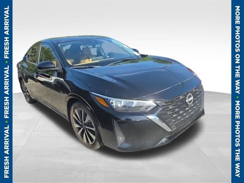 Used 2025 Nissan Sentra SV w/ SV Premium Package FWD image 1