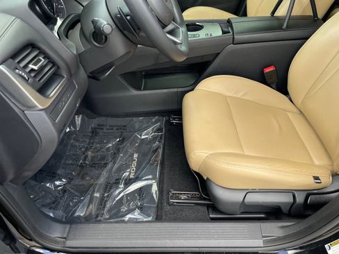 Certified 2022 Nissan Rogue S image 17