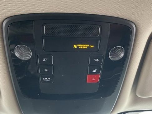 Used 2024 Kia Carnival SX image 44