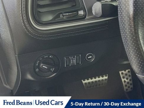 Used 2022 Dodge Challenger GT w/ Plus Package image 12