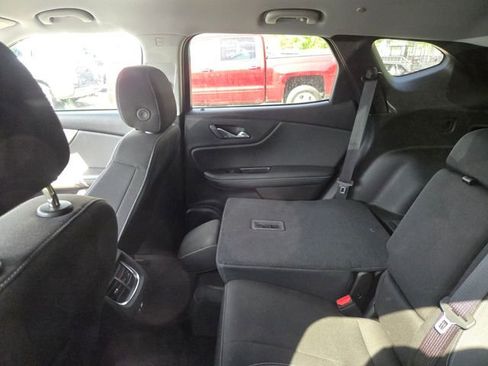 Used 2024 Chevrolet Blazer LT w/ Convenience Package image 8