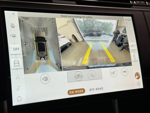 New 2026 Land Rover Range Rover SE image 20