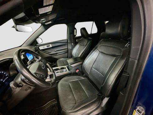 Used 2020 Ford Explorer Limited AWD/4WD image 13