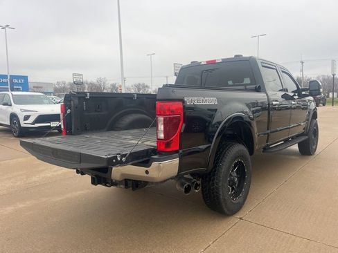 Used 2020 Ford F250 Lariat w/ Tremor Off-Road Package image 5