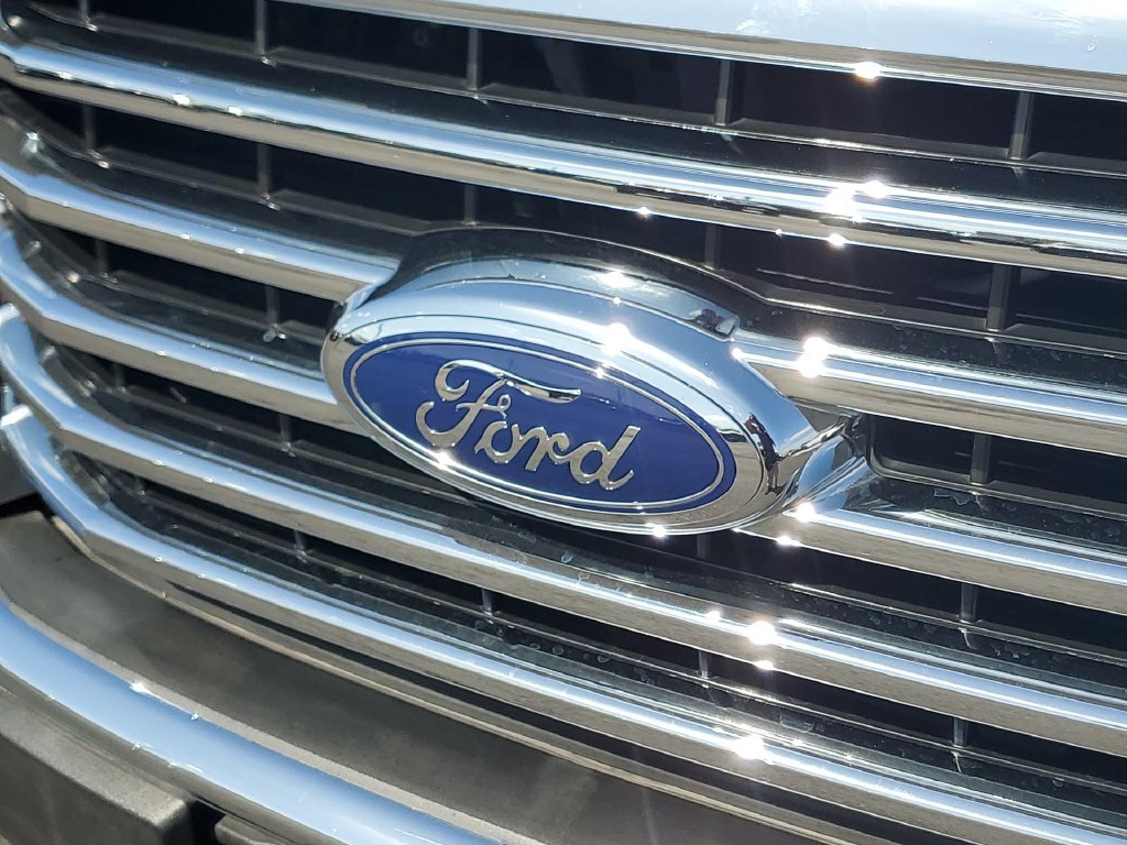 Used 2016 Ford F150 XLT w/ Equipment Group 302A Luxury RWD image 29