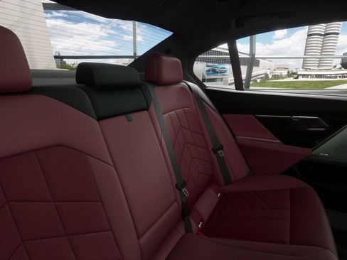 New 2026 BMW i5 eDrive40 w/ M Sport Package image 36