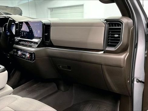 Used 2024 GMC Sierra 2500 SLE AWD/4WD image 20