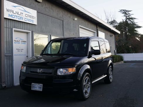 Used 2007 Honda Element SC image 1