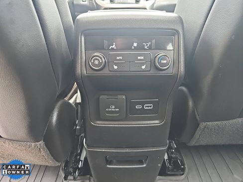 Used 2023 GMC Acadia AT4 w/ Technology Package AWD/4WD image 30