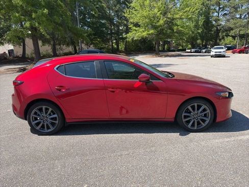 Used 2023 MAZDA MAZDA3 s FWD image 6