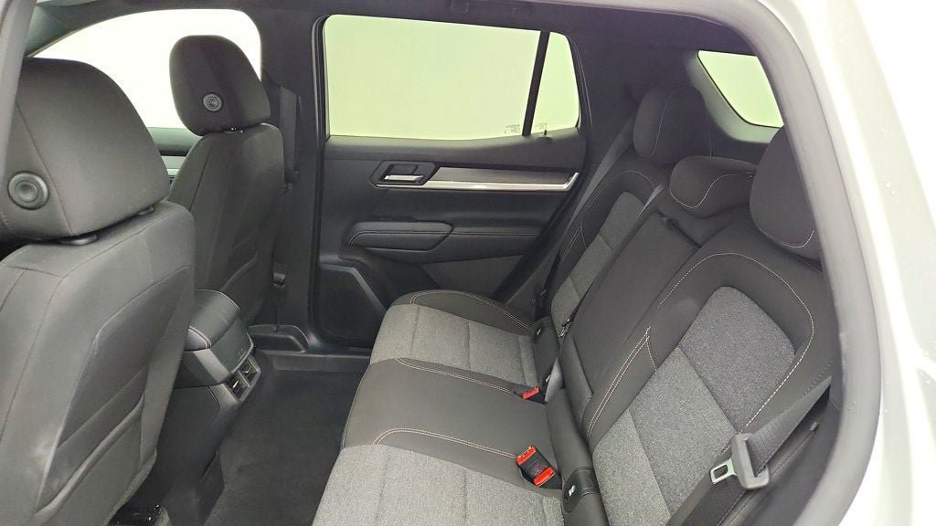 Used 2026 GMC Terrain Elevation FWD image 18