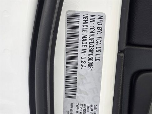 Used 2021 Jeep Grand Cherokee Trailhawk image 17