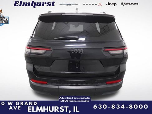 Used 2024 Jeep Grand Cherokee L Altitude image 4