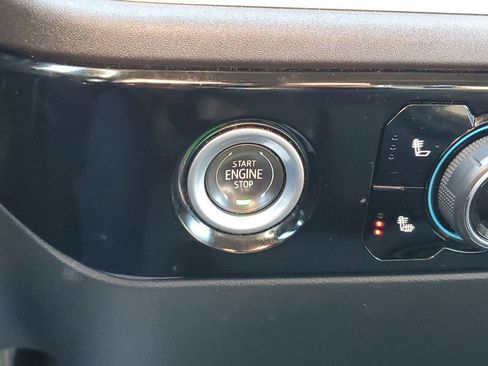 Used 2023 Chevrolet Silverado 1500 LT image 28