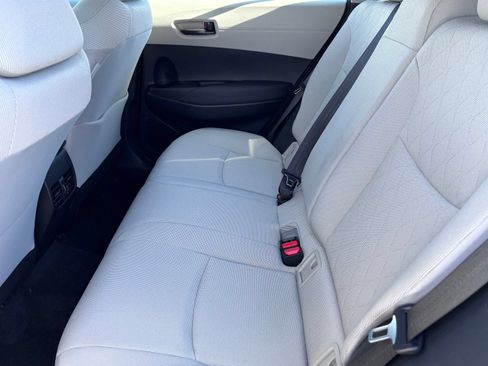 Used 2024 Toyota Corolla Cross L FWD image 16