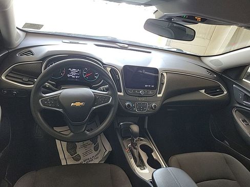 Used 2023 Chevrolet Malibu LT w/ Driver Confidence Package image 6