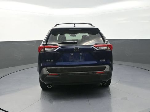Used 2025 Toyota RAV4 XLE AWD/4WD image 7
