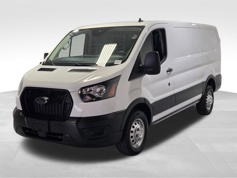 Used 2024 Ford Transit 150 Low Roof AWD image 17