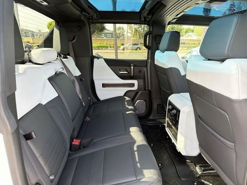 Used 2025 GMC Hummer EV 3X w/ Battery Pack, 24 Module Pack image 30