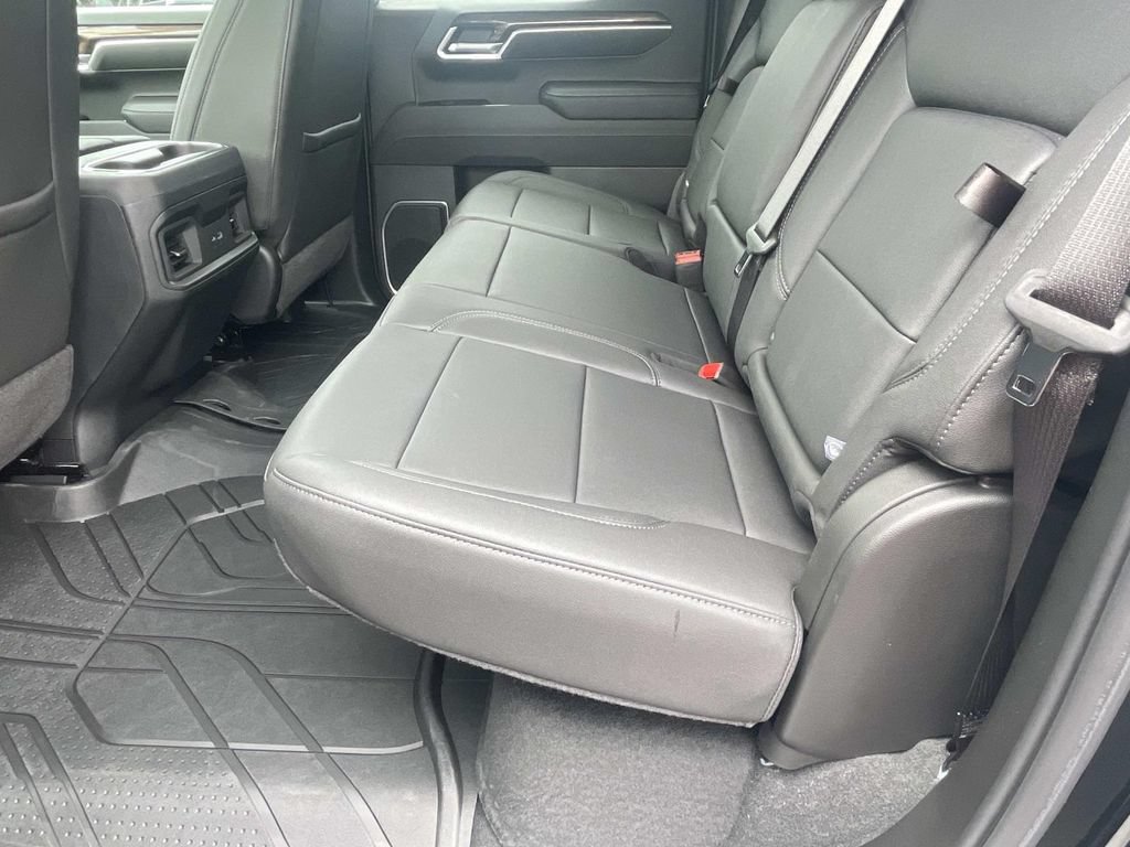 New 2026 Chevrolet Silverado 1500 RST AWD/4WD image 11
