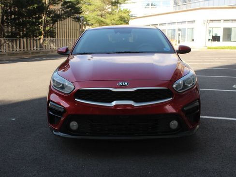 Used 2020 Kia Forte LXS FWD image 3