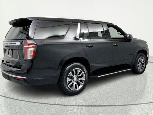 Used 2023 Chevrolet Tahoe LT w/ Luxury Package AWD/4WD image 5