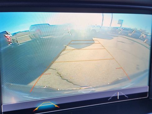 Used 2018 Chevrolet Colorado ZR2 image 20