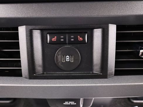 Certified 2025 Ford F350 Lariat w/ Lariat Ultimate Package image 17