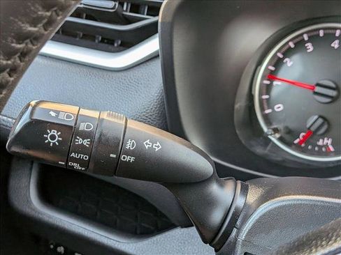 Used 2021 Toyota RAV4 XLE w/ XLE Grade Weather Package image 15