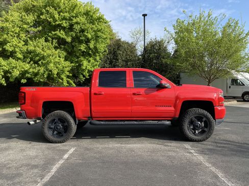 Used 2016 Chevrolet Silverado 1500 LT w/ All Star Edition image 10