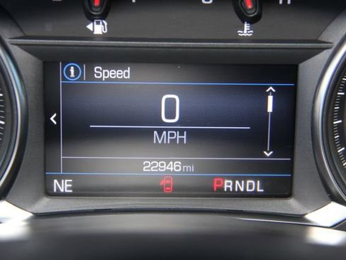 Used 2023 Chevrolet Equinox LT image 22