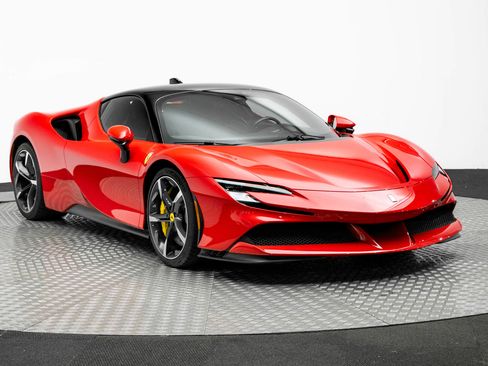 Certified 2022 Ferrari SF90 Stradale image 11