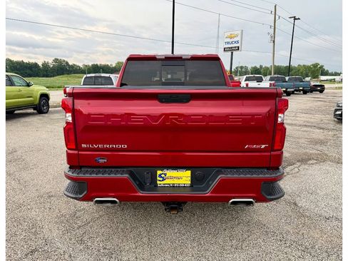 Used 2021 Chevrolet Silverado 1500 RST w/ Convenience Package II image 3