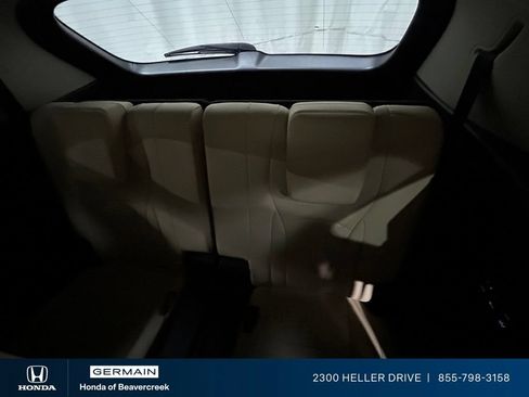Used 2022 Lexus RX 350L Premium w/ Premium Package AWD/4WD image 29