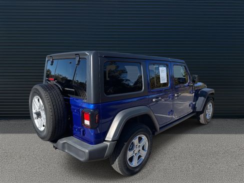 Used 2018 Jeep Wrangler Unlimited Sport S image 7