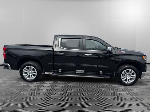 Used 2025 Chevrolet Silverado 1500 LTZ w/ Z71 Off-Road Package image 8
