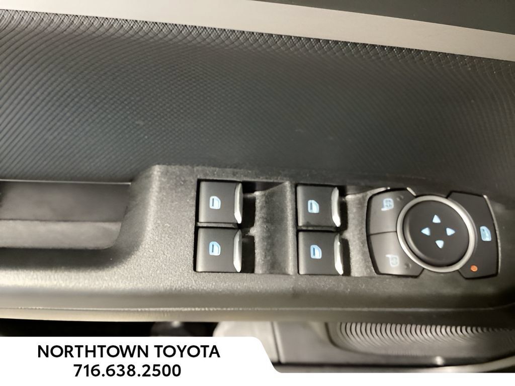 Used 2022 Ford Bronco Sport Outer Banks w/ Tech Package AWD/4WD image 27