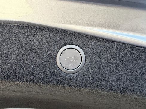 Used 2024 Tesla Model 3 Long Range RWD image 41