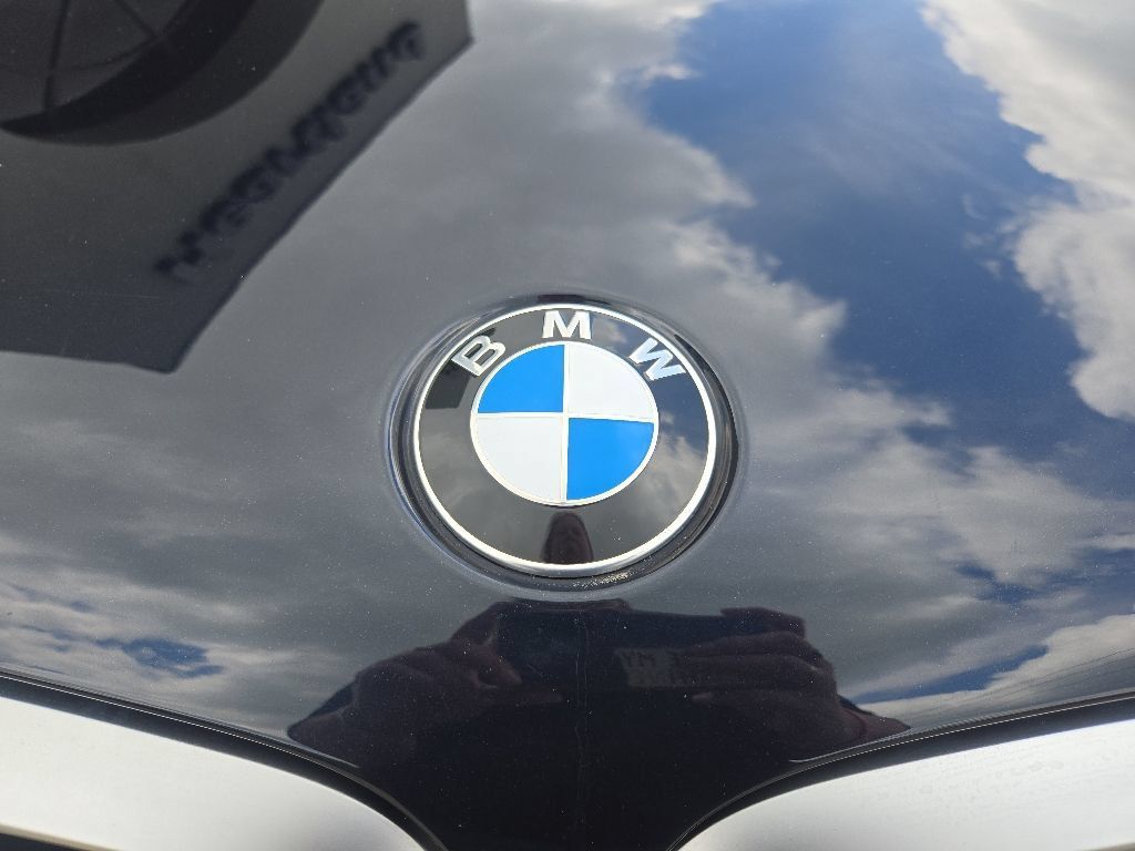 Used 2024 BMW X6 xDrive40i w/ Executive Package AWD/4WD image 18