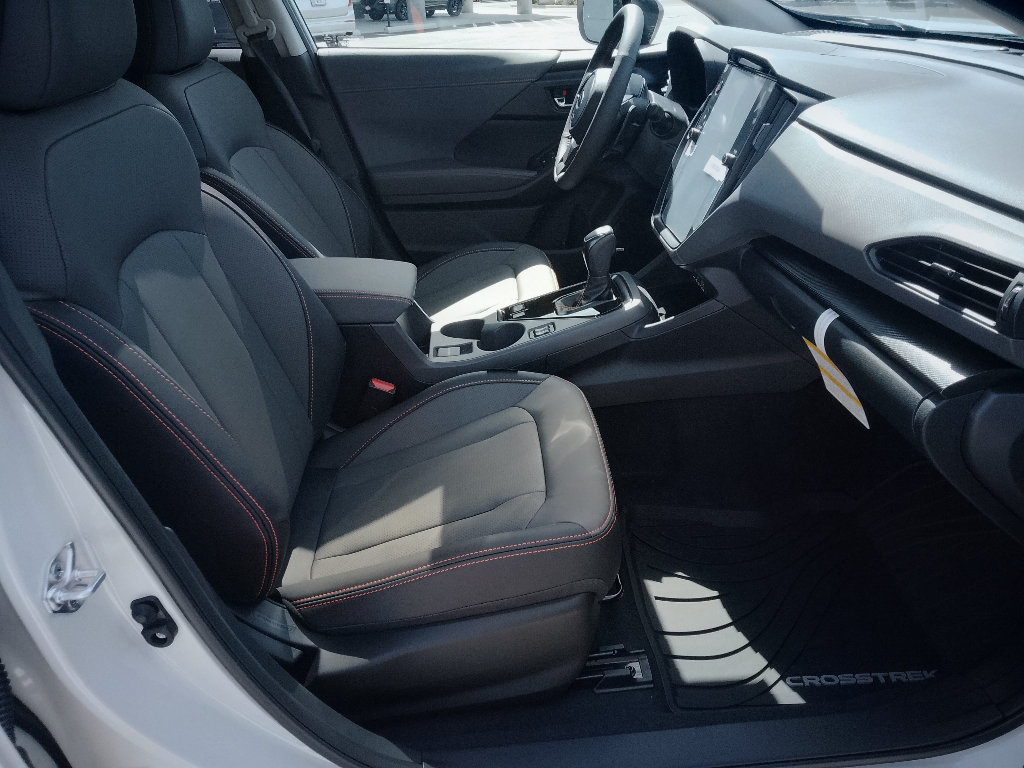 New 2026 Subaru Crosstrek 2.5i Limited w/ Crosstrek Mirror Package AWD/4WD image 17