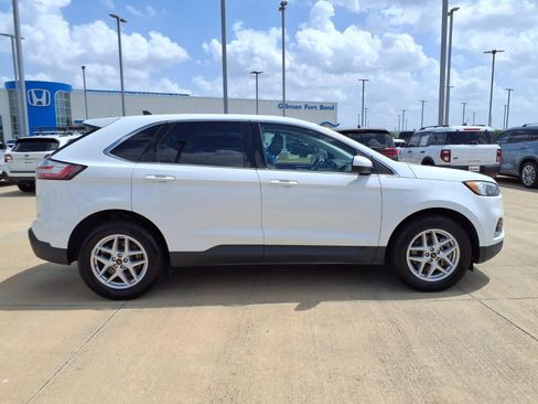 Used 2024 Ford Edge SEL AWD/4WD image 8
